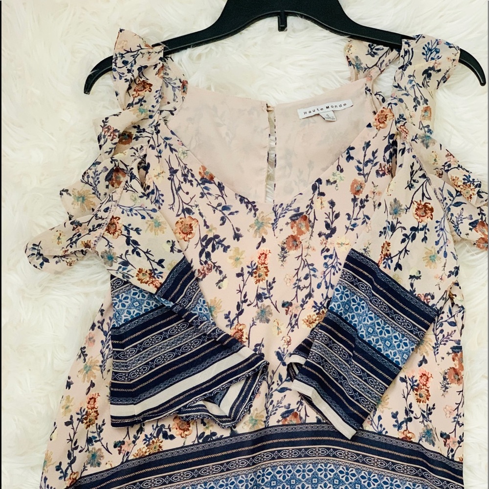 Cold shoulder floral top
